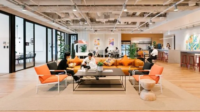 WeWork Hibiya Park Front, 東京都千代田区内幸町2-1-6 日比谷パークフロント 19F — virtual office and business address building — photo 1