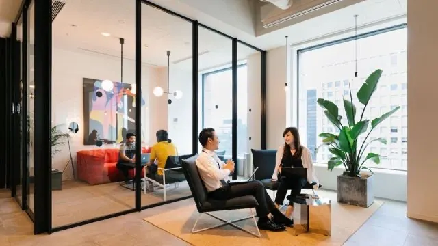 WeWork Hibiya Park Front, 東京都千代田区内幸町2-1-6 日比谷パークフロント 19F — virtual office and business address building — photo 4