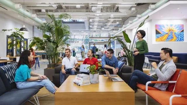 WeWork Iceberg, 東京都渋谷区神宮前 6-12-18 The Iceberg 1F — virtual office and business address building — photo 1